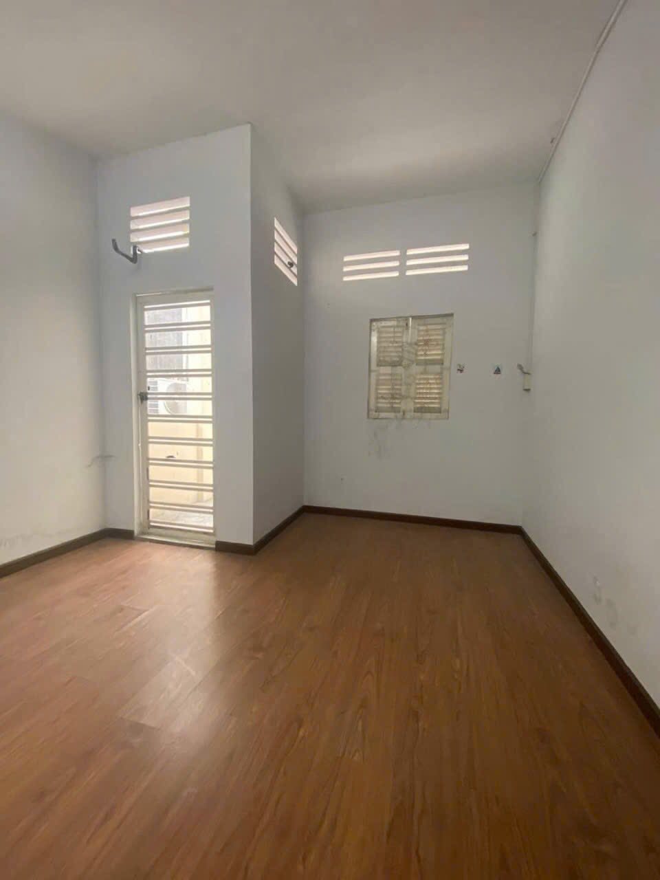 Nhà trong hẻm đường Mạc Thiên Tích, gần Đại học Cần Thơ