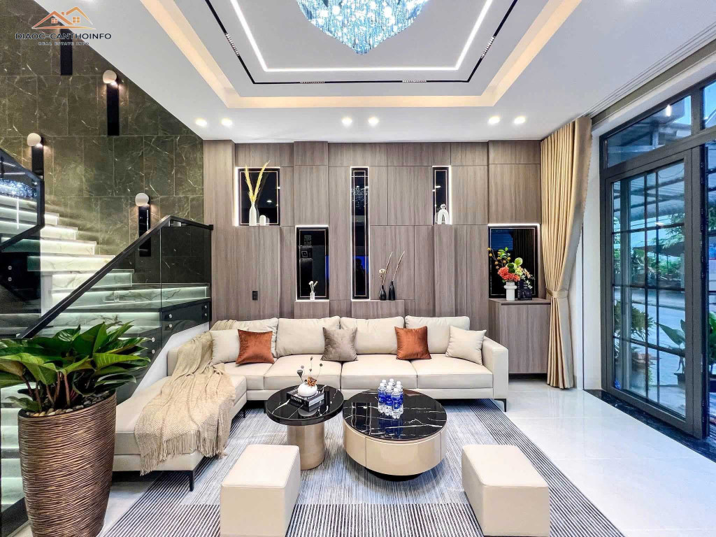 Nhà 2 Lầu Xây Mới, D14 KDC Hồng Loan, Cái Răng, Cần Thơ
